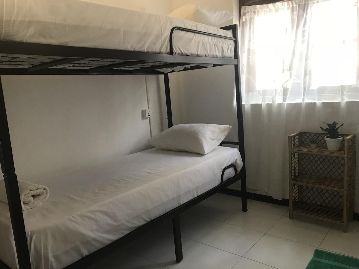 Bed & Bicycle Hostel Dehiwala-Mount Lavinia Exterior foto