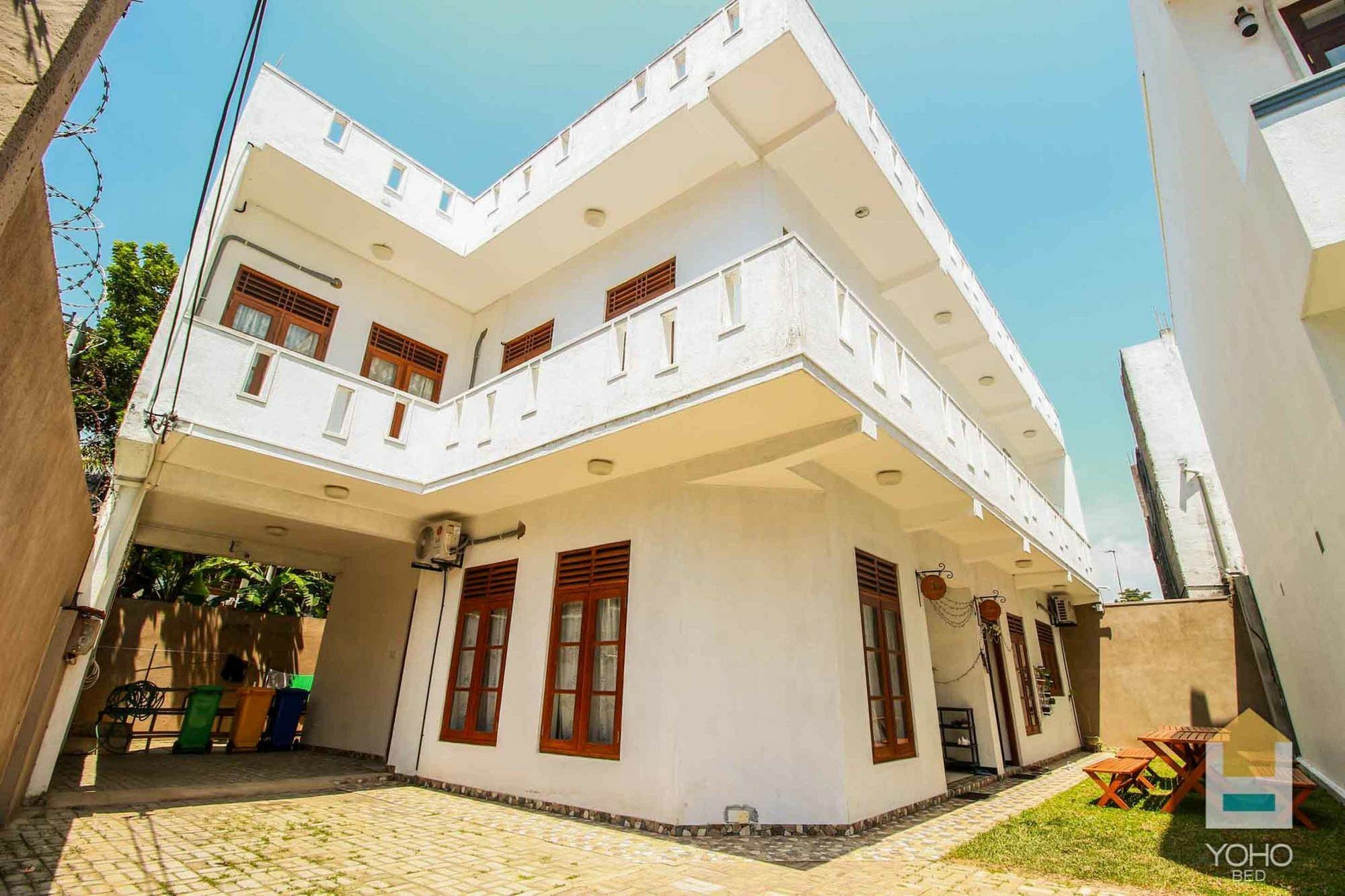 Bed & Bicycle Hostel Dehiwala-Mount Lavinia Exterior foto